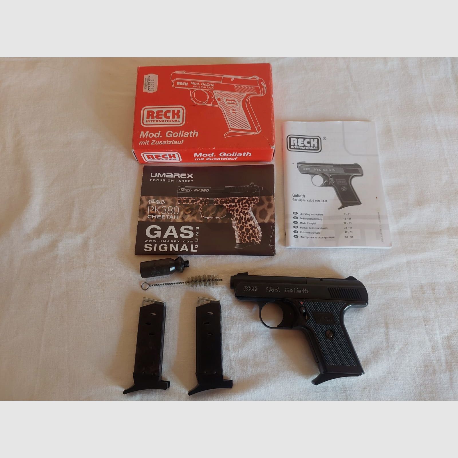 Reck Mod. Goliath mit Zubehör + 2 Ersatzmagazine 