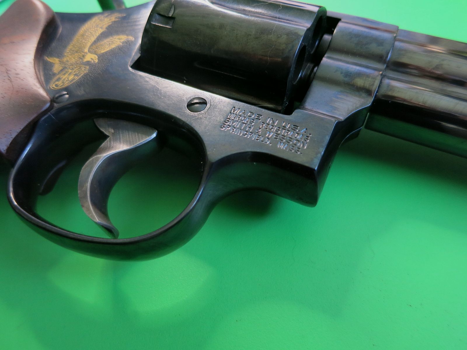 Revolver SMITH & WESSON Modell 586-4, American Traditions Target Champion 6", Kal. 38/357 Mag, Royal Blue   #17