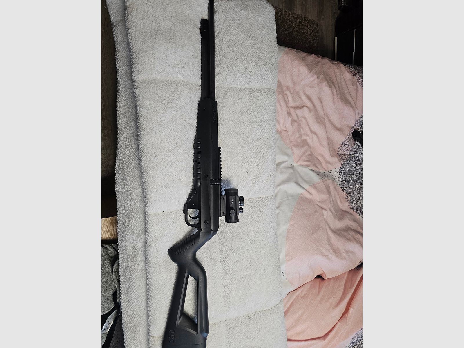Pressluftgewehr mit Pumpe