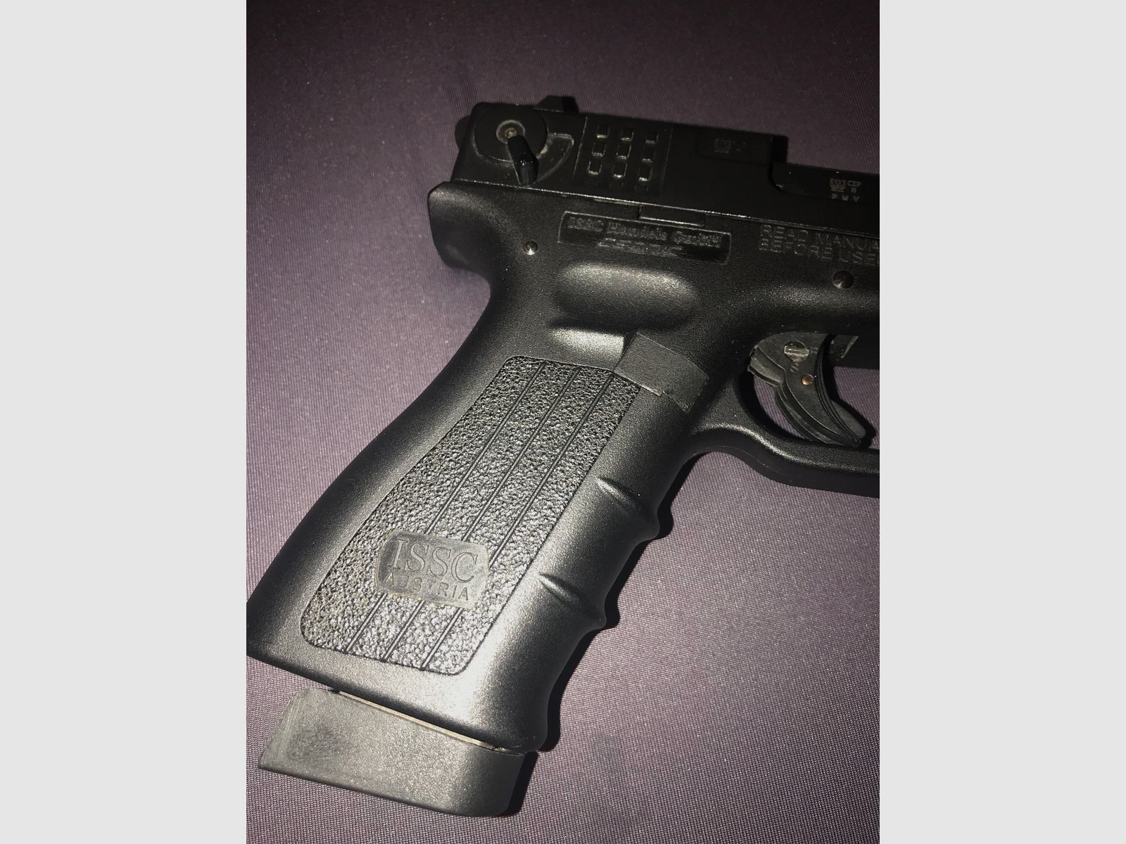 ISSC M22 Schreckschusspistole 9mm P.A.K – Fast neuwertig, top Zustand