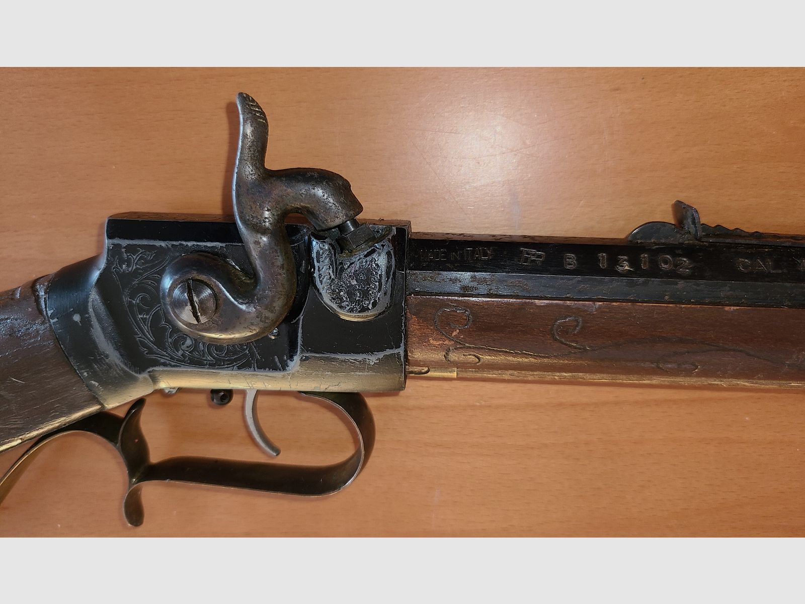 CARGADOR DELANTERO RIFLE / cal. 45 / PÓLVORA NEGRA / 6B / MADERA / B13102 / DEFECTUOSO