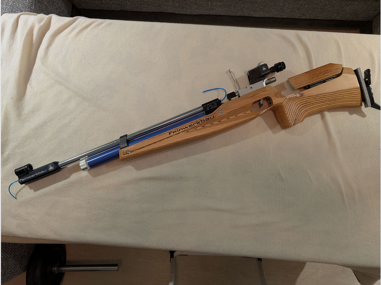 Feinwerkbau 700 avec crosse en bois