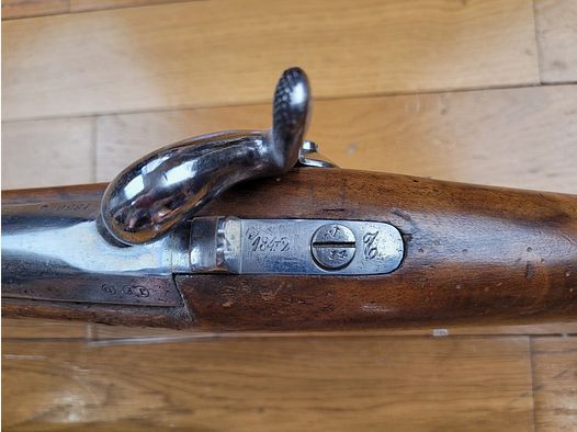 Bardzo piękny karabin model 1842 T (nie Tbis) – Krajowa Wytwórnia w Tulle 1850 – bagnet – pasek – Doskonały stan