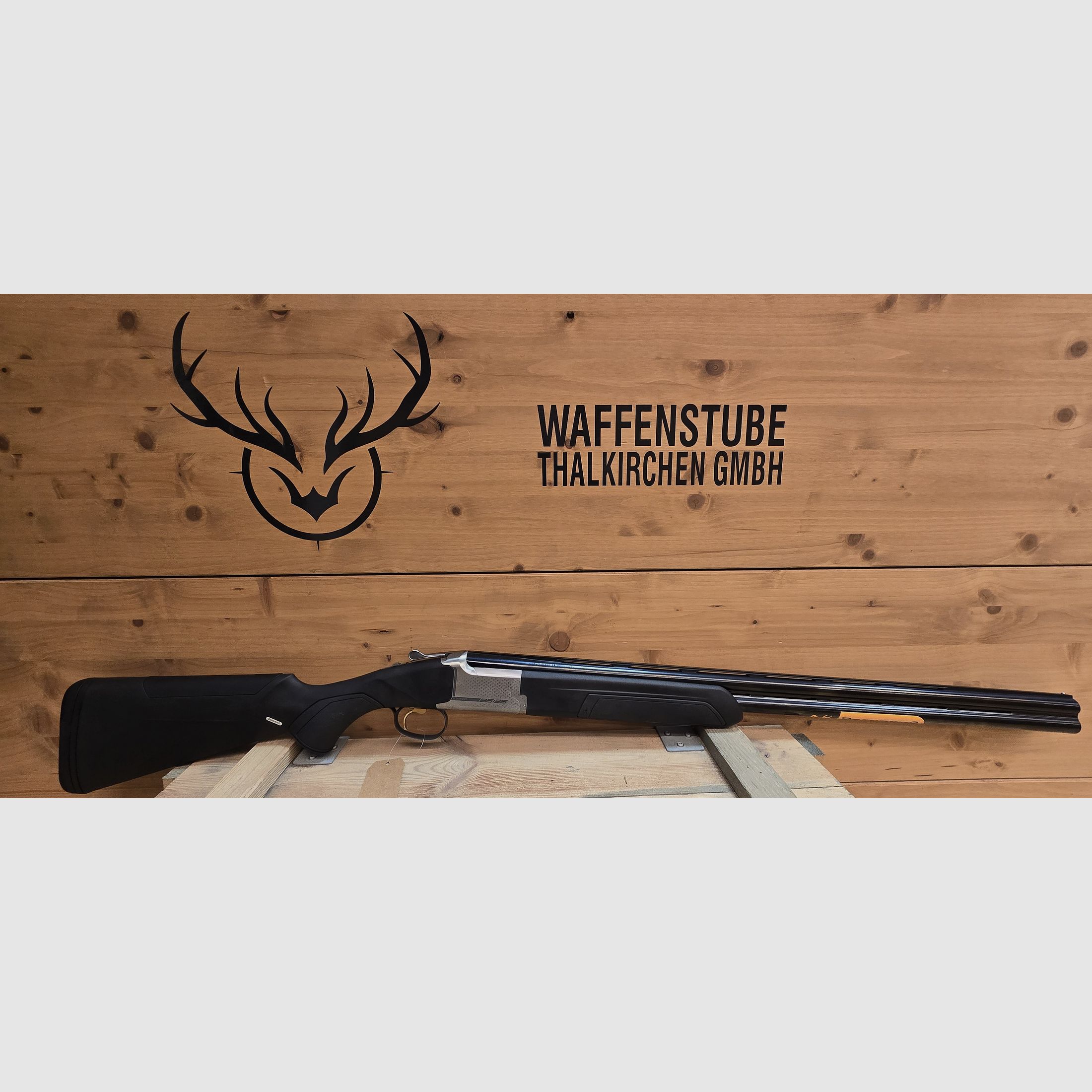 Browning B525 Composite ADJ over-and-under shotgun caliber 12/76 - 76 cm barrel length