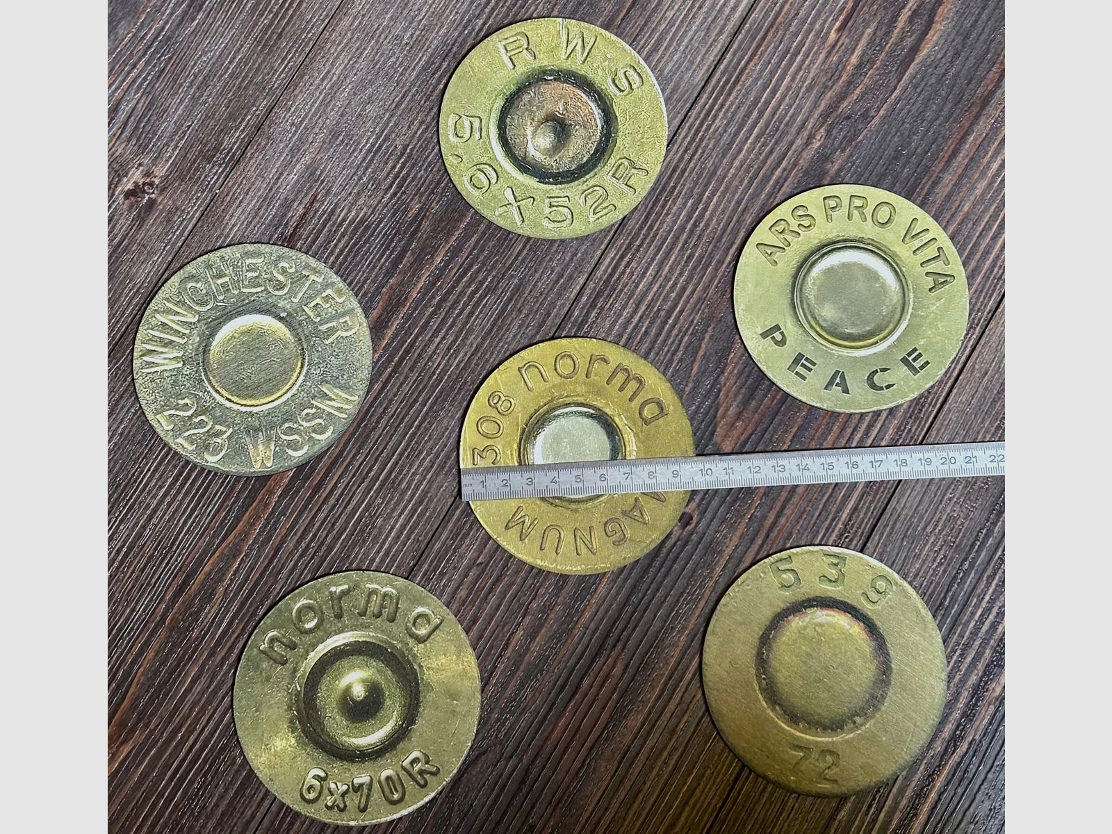 „Cartuchos“ posavasos, por ejemplo, para vasos de whisky, para la elegante sala de caza