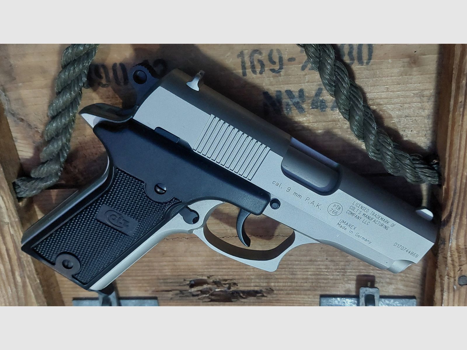 COLT Double Eagle - cromo mate - 9 mm P.A.K (PTB 766) Schreckschuss