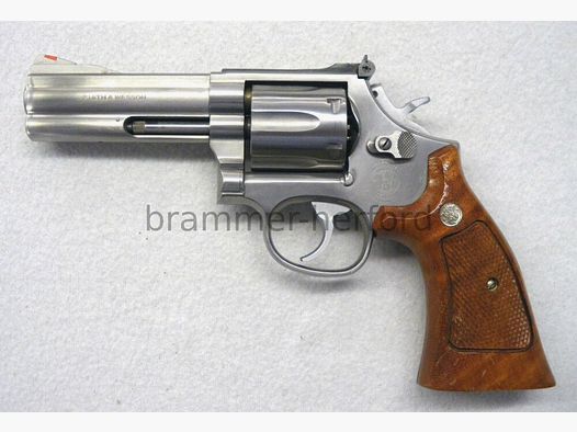 Smith & Wesson	 686-3