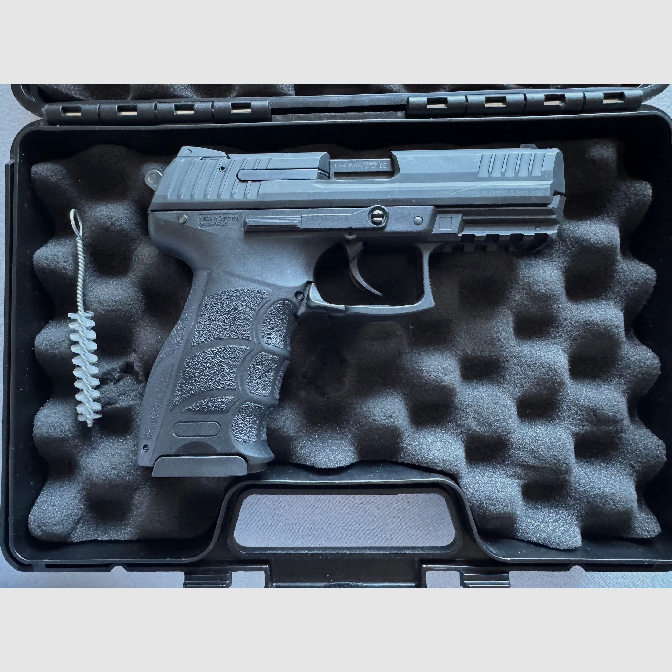 Heckler & Koch P30 9mm P.A.K.