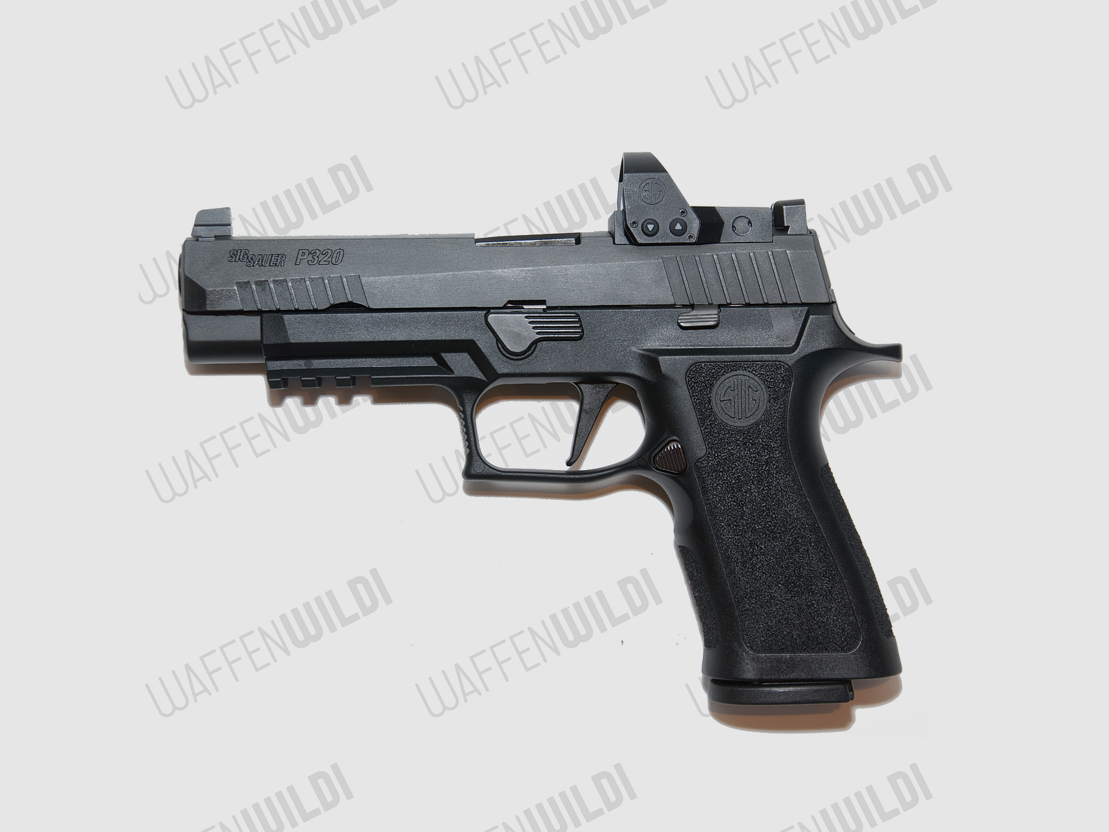 SIG-Sauer P320 Fullsize Romeo1 Pro