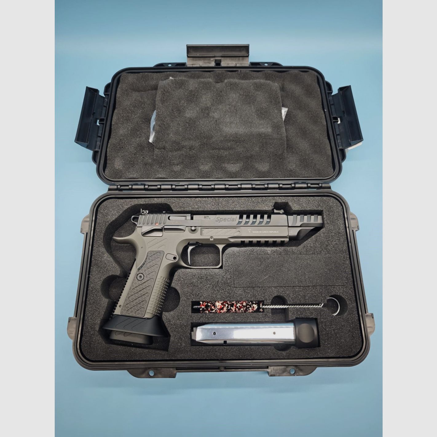 Pistole ARMA ZEKA AZ P1 Super Optics 3 Special Kal. 9mm, Bild 5 von 7