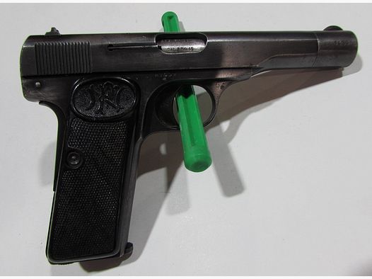 Pistolet Semi auto Browning 1910/22 cal 7.65 ACP bon etat