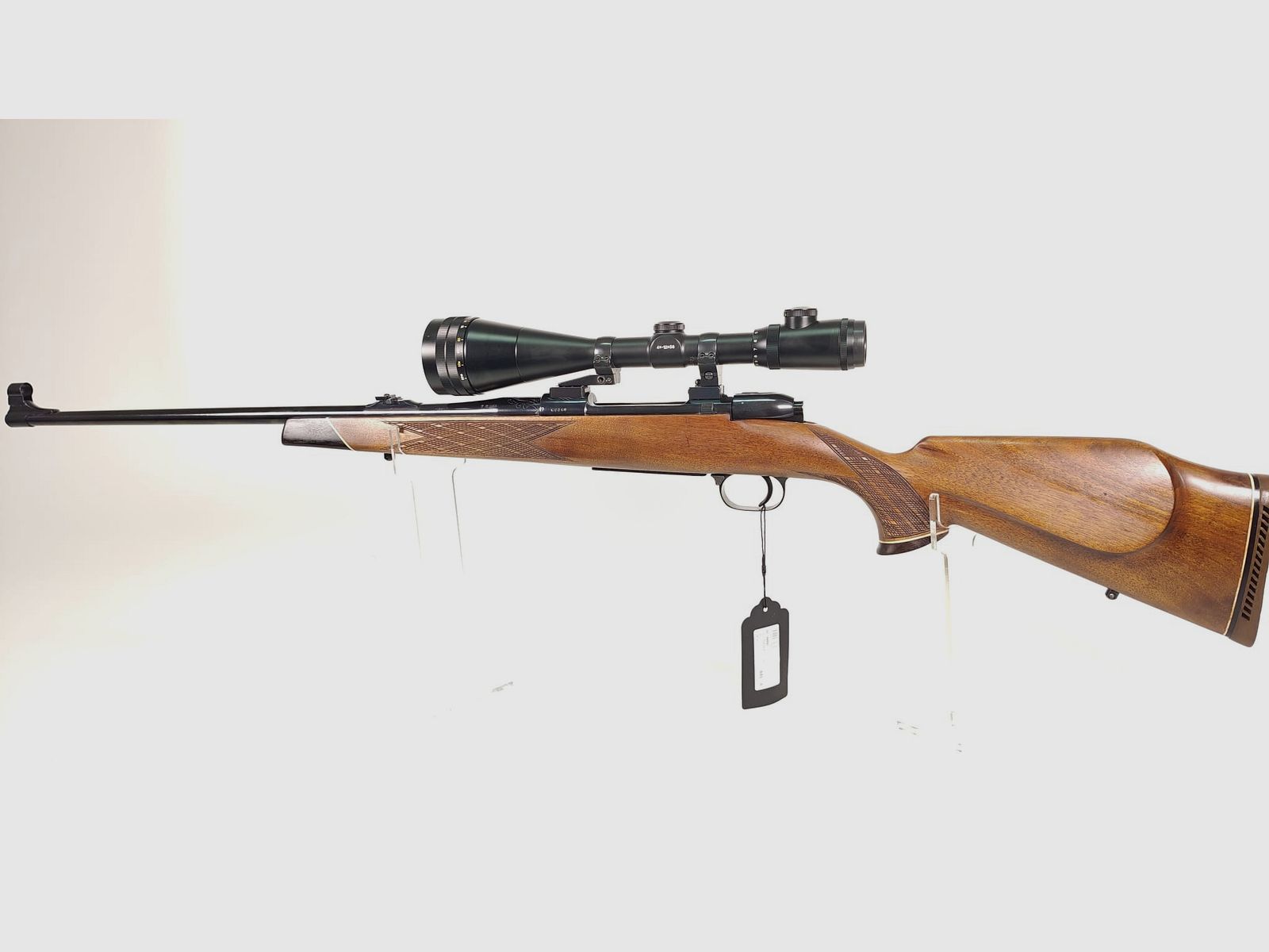 Heym SR 10 bolt-action rifle .243 Win. z podświetlanym 4–12x56