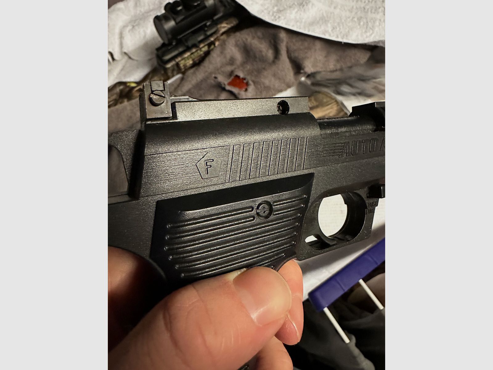 Crosman Model AA2 (Auto Air II)