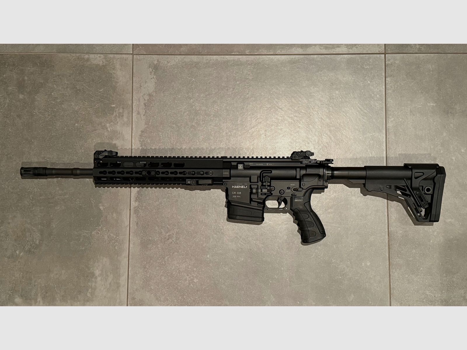 HAENEL CR308 schwarz 16,65" Lauf Direktabzug, max. 20 Schuß Gesamtleistung incl. B&T Schalldämpfer