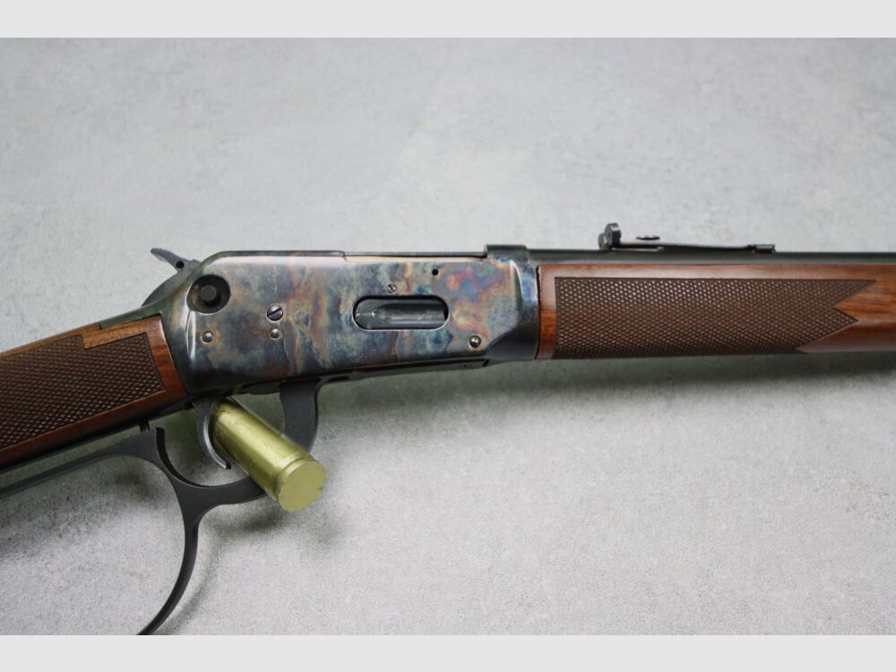 Winchester Model 94AE mit Large Loop