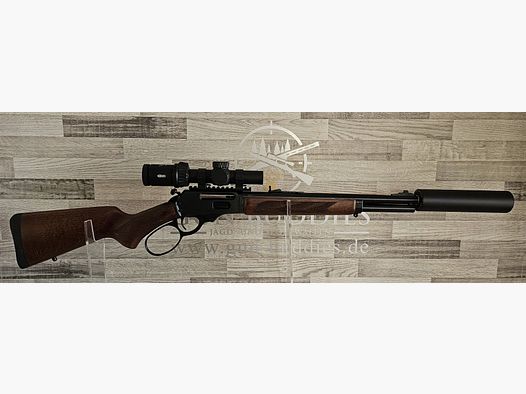 Neuware vom Fachhandel - Unterhebelrepetierbüchse UHR Rossi R95 Trapper .45-70Gov - Komplettset !!!