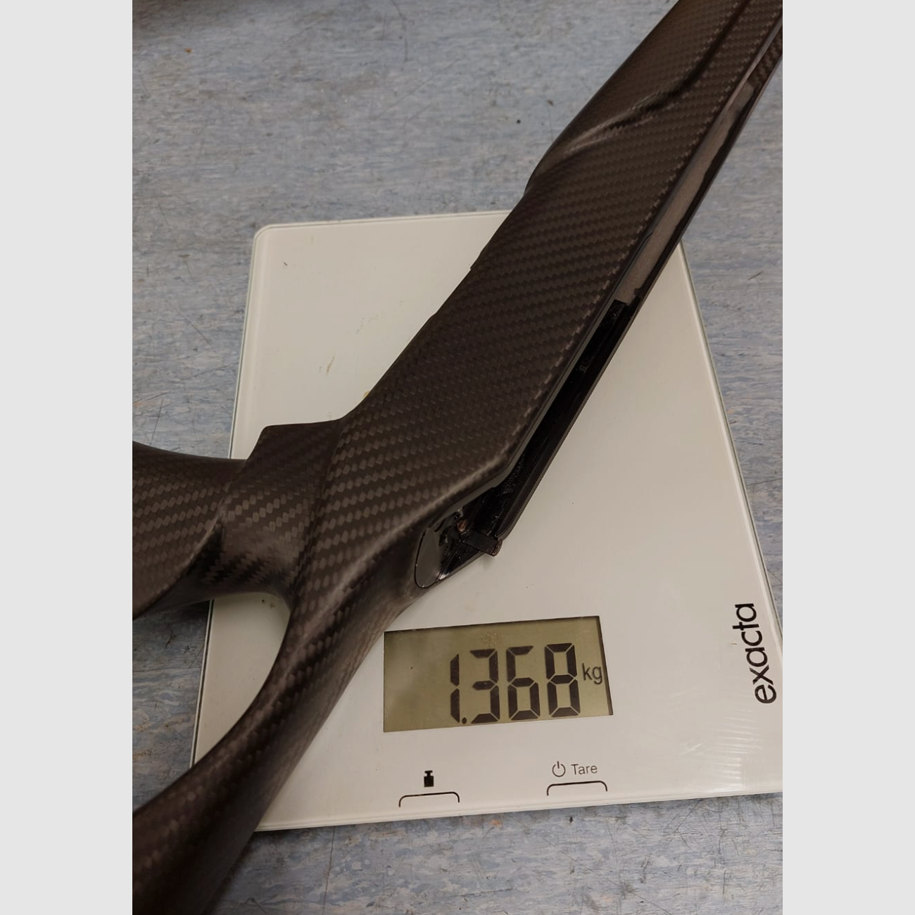 Crosse en carbone avec système pour Blaser R93, image 5 sur 8