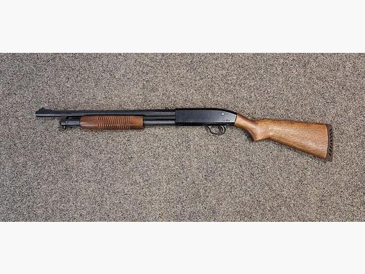 Voderschaftrepetierflinte Mossberg 500A Kal. 12/76