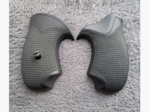 COMPACT  GRIPS  FÜR  S / W   "J" FRAME 