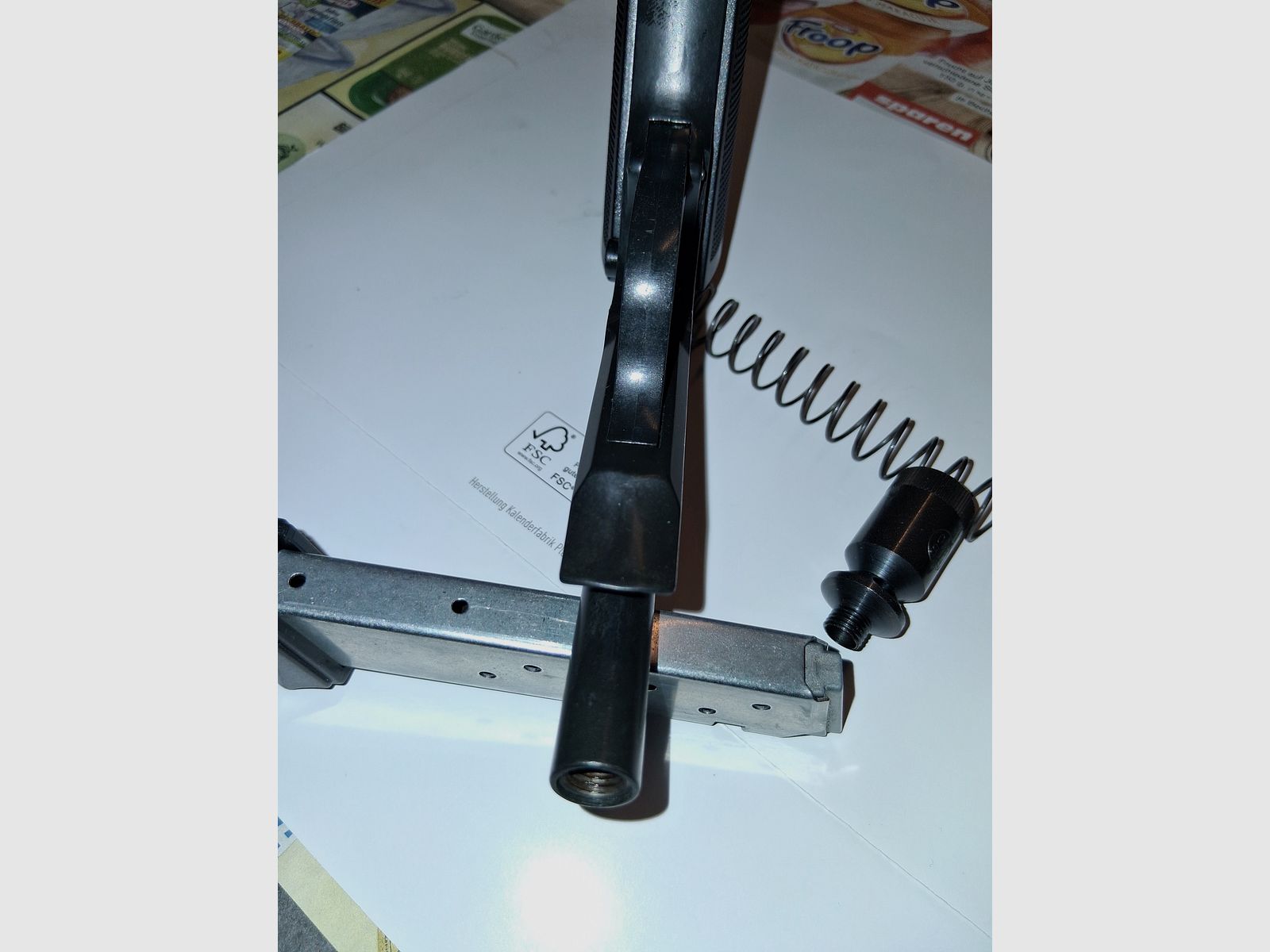 ME 9 mod. Para Griffstück komplett, Magazin, Abschussbecher, original Koffer (neuwertig)