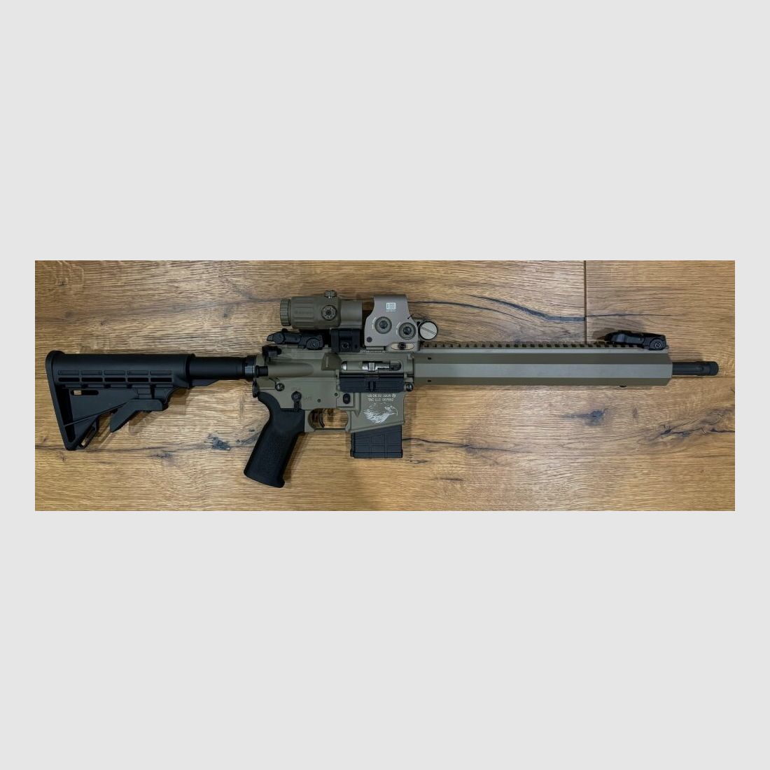 Tippmann M4-22 Elite GS Eagle FDE mit EOTECH EXPS3 -0 tan + G33 tan KSK-Spezial HHS VIII
