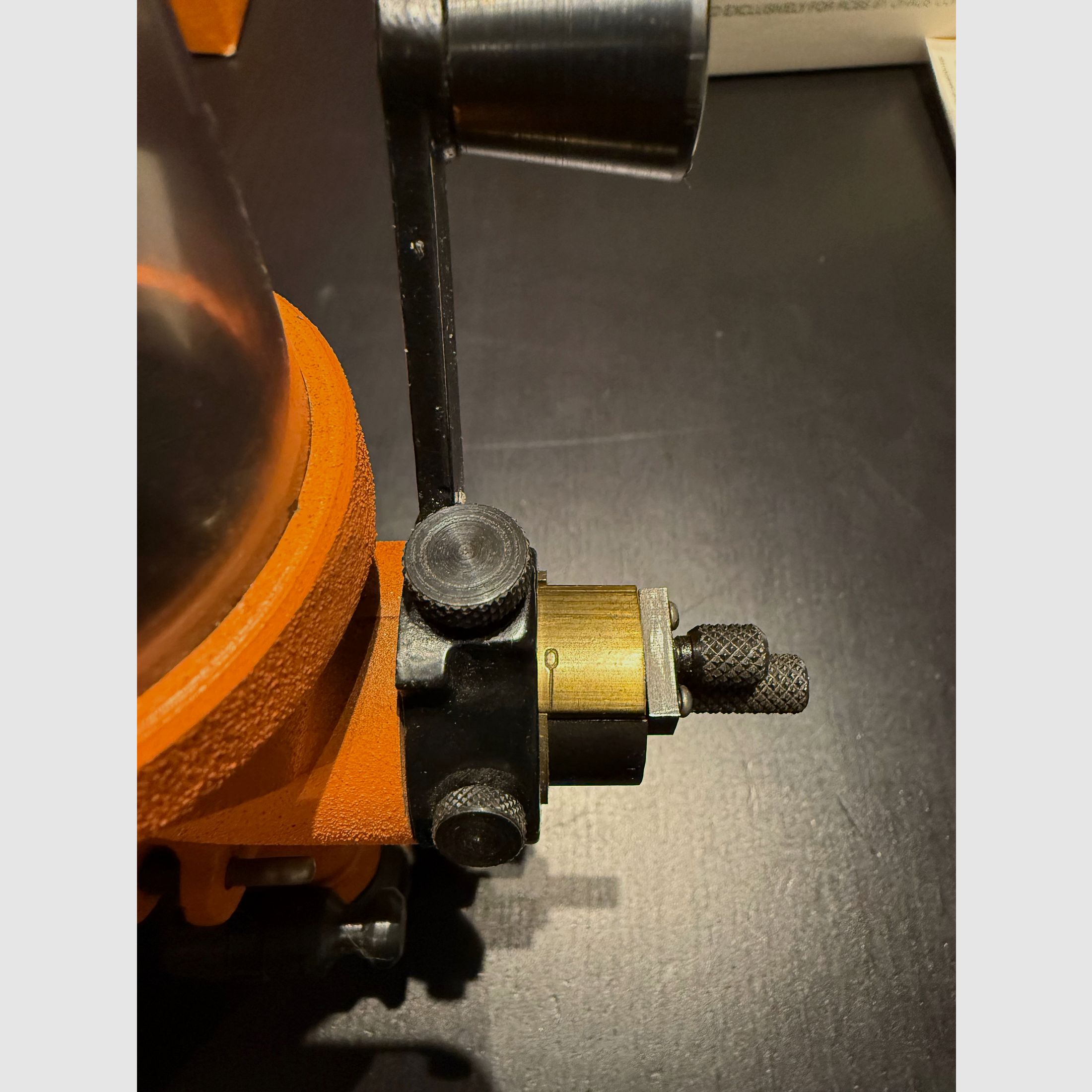 Lyman powder measure