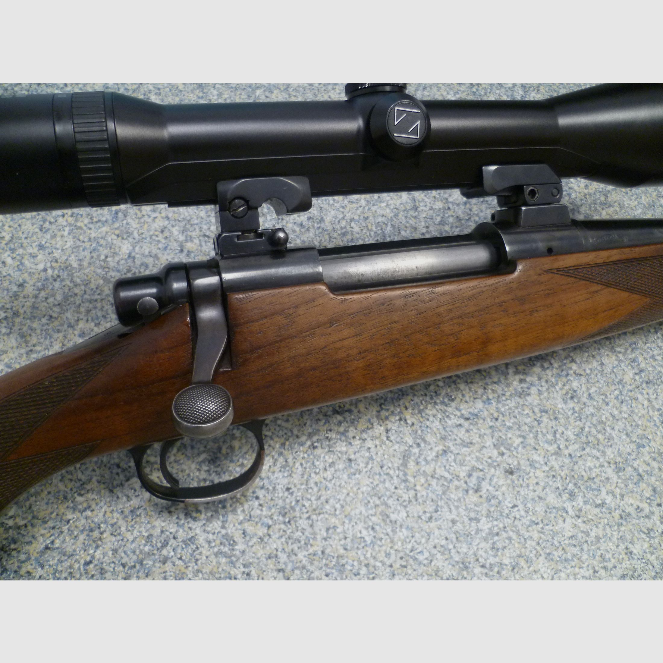 Repetierbüchse Remington 700 .30-06 Spring.
