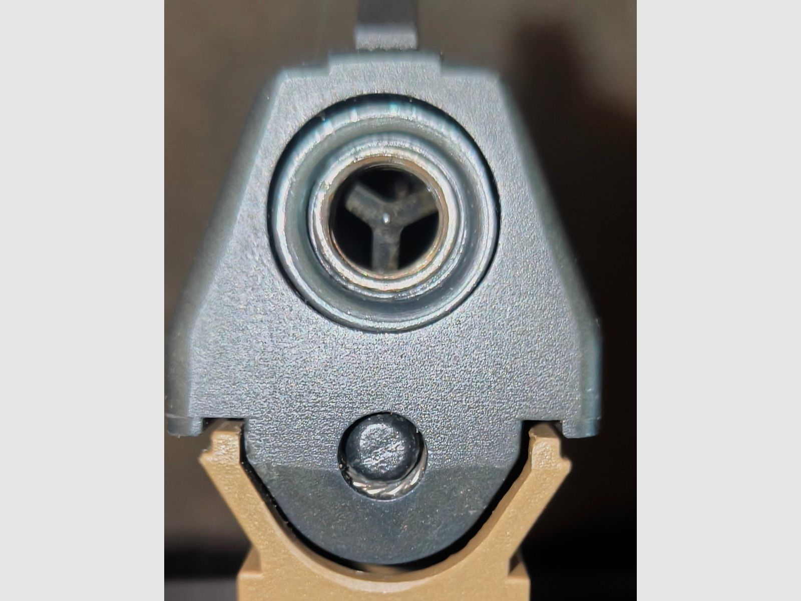 Walther P99-COMMANDO - Donkerbruin, Kaliber 9mmPAK, Slechts één keer ter proef geschoten, Zeer lichte gebruikssporen, lees alstublieft!! 