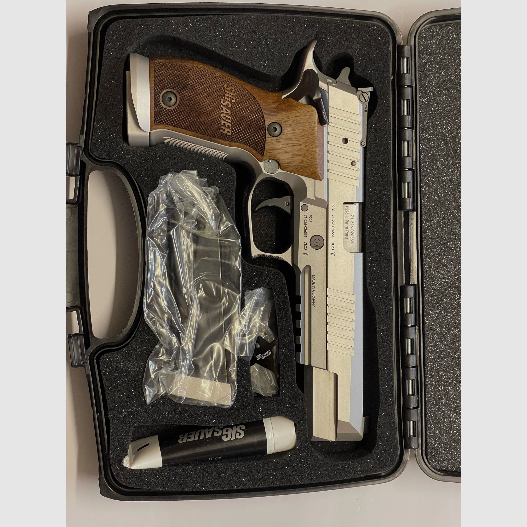 SIG SAUER P 226   X6