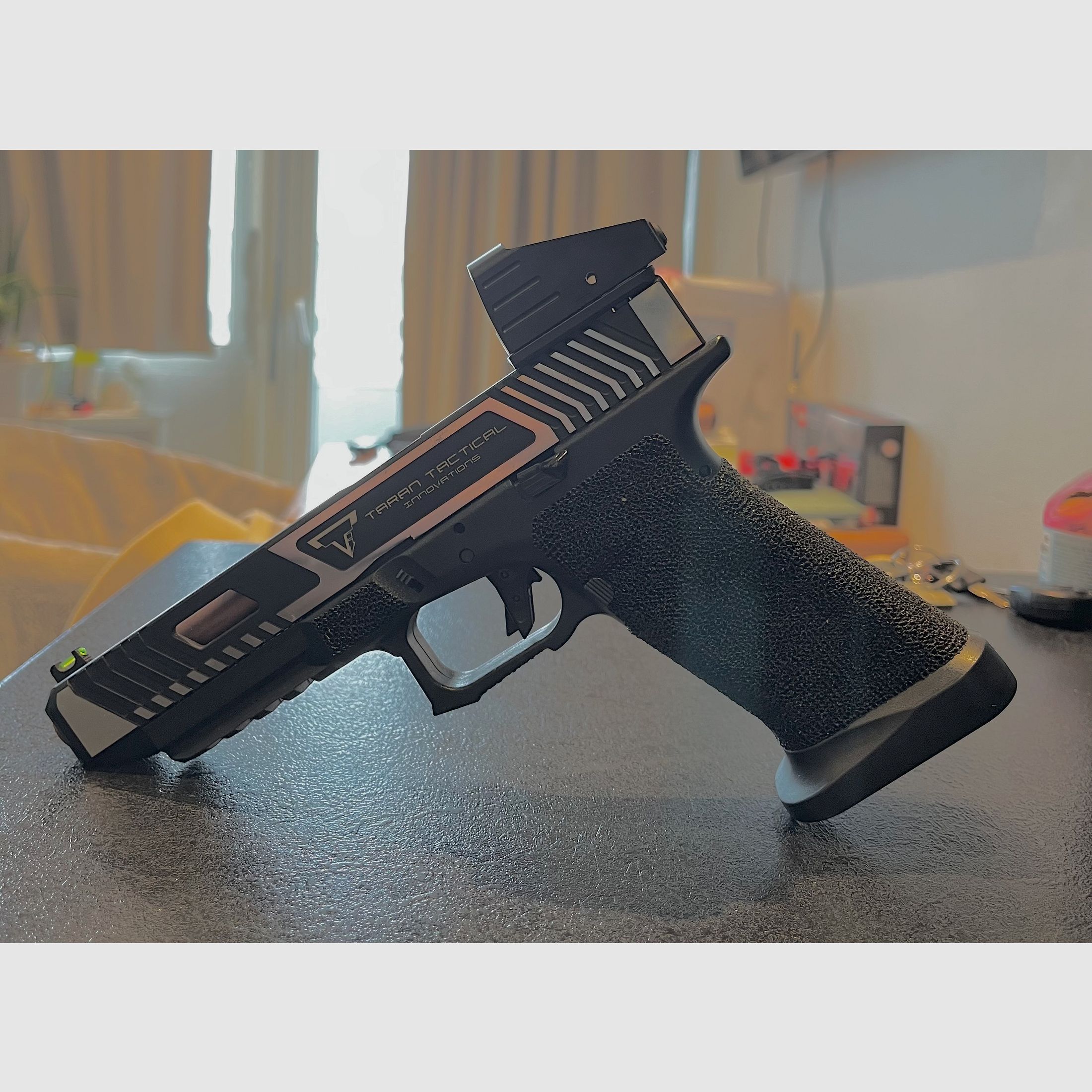 Taran Tactical (Glock 34) Airsoft 