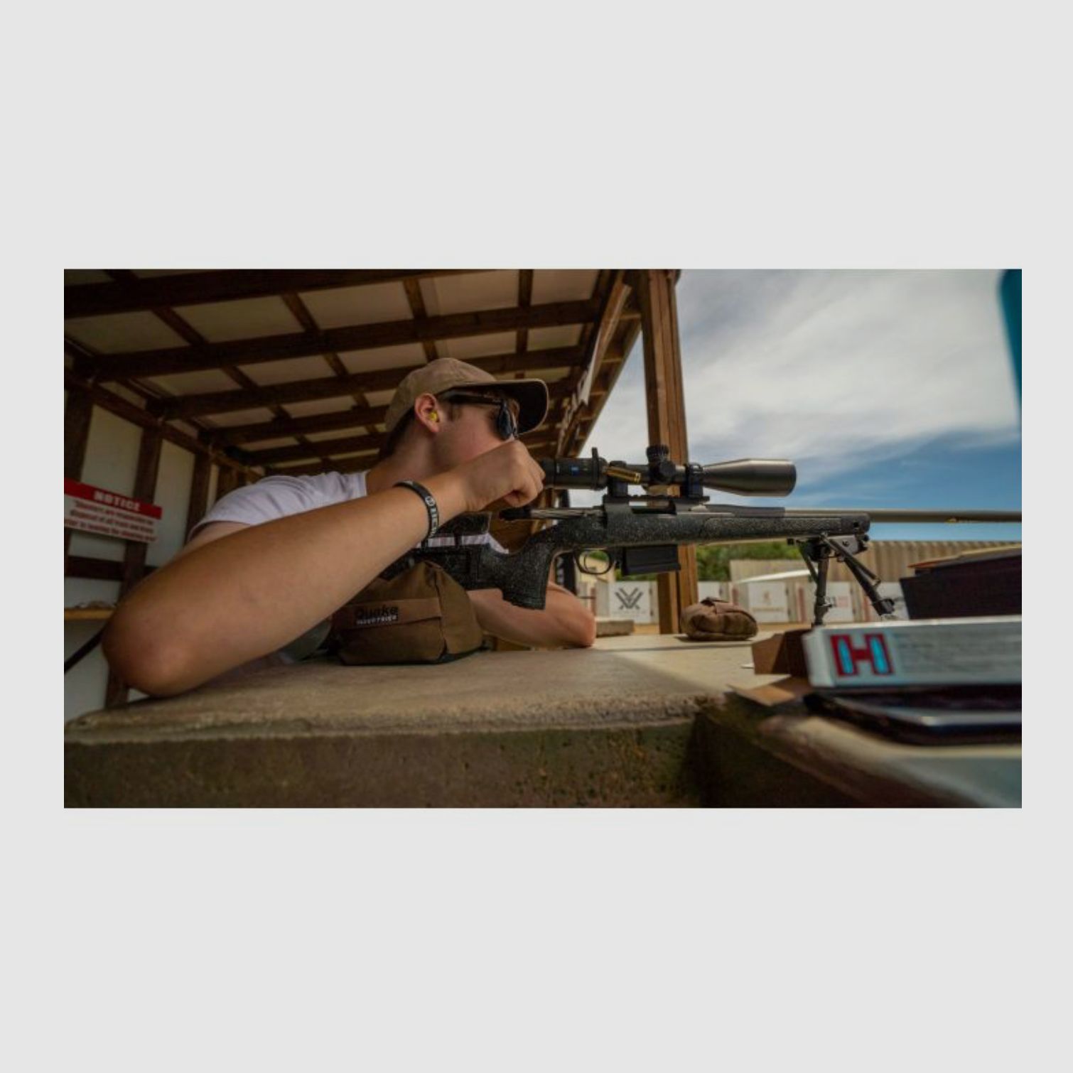 Quake gewehrauflage driehoek maat M zonder vulling A04931