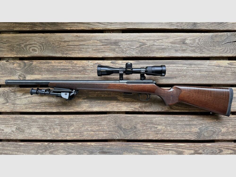 CZ Uhersky Brod 457 Varmint mit Nikon 2-7 x 32 und Zweibein .22lr