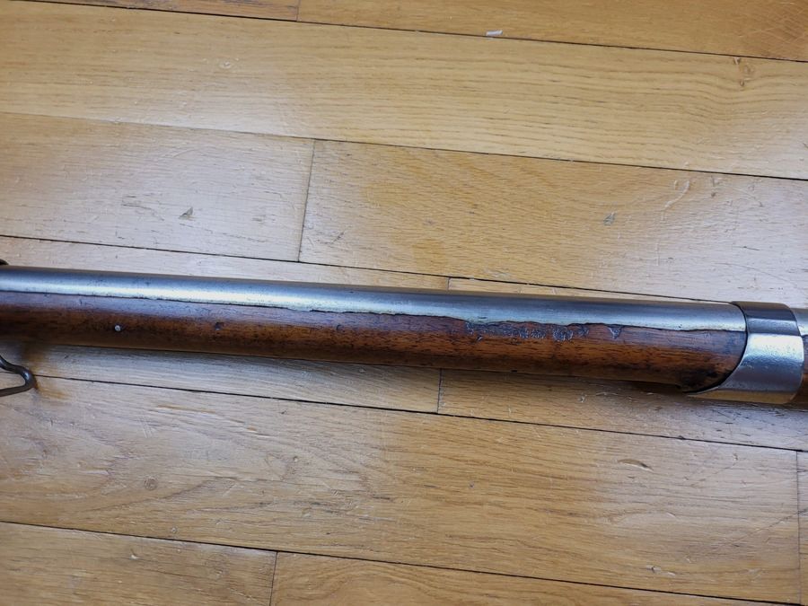 Rifle de infantería francés raro 1763 / 1766 – completo y muy cercano a su estado original – Culata en "pata de vaca" y madera original – Muy hermosa cerradura conforme – Todos los tornillos originales – alrededor de 1770 – reinado de Luis XV – 144 cm – ¡Estado raro!, imagen 16 de 26