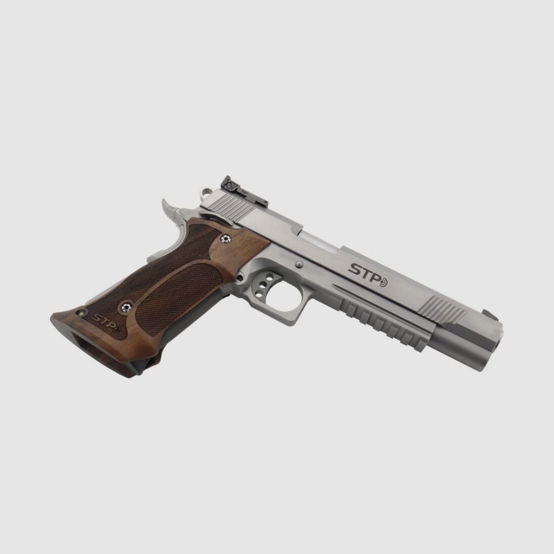 STP TM 28 6.0 con empuñadura Nill Match-German-Master y sistema intercambiable TM 6.0 9mm Luger y mira BOMAR