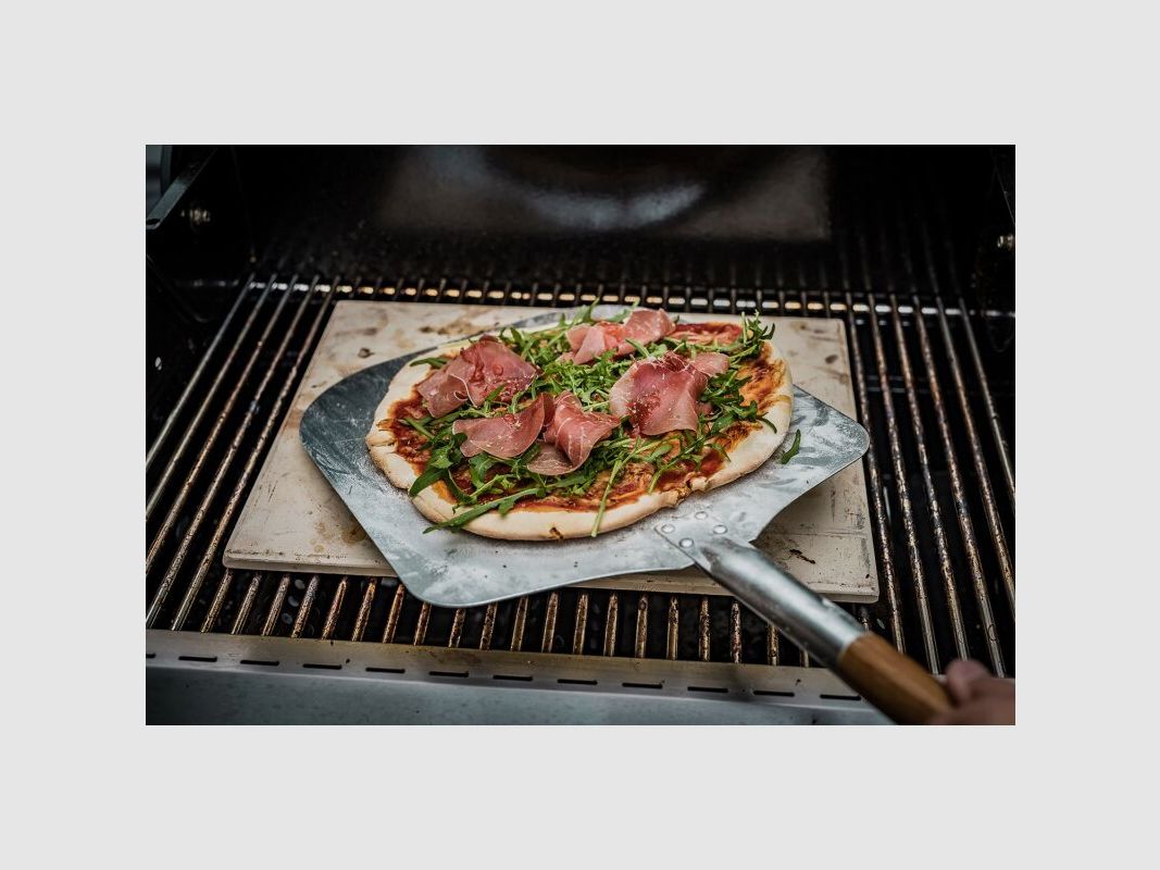 Grillfürst Gasgrill G310G mit Guseisen Rosten