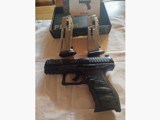 Pistol Walther ppq M2 Blowback CO2 4.5mm chain magazine 2x