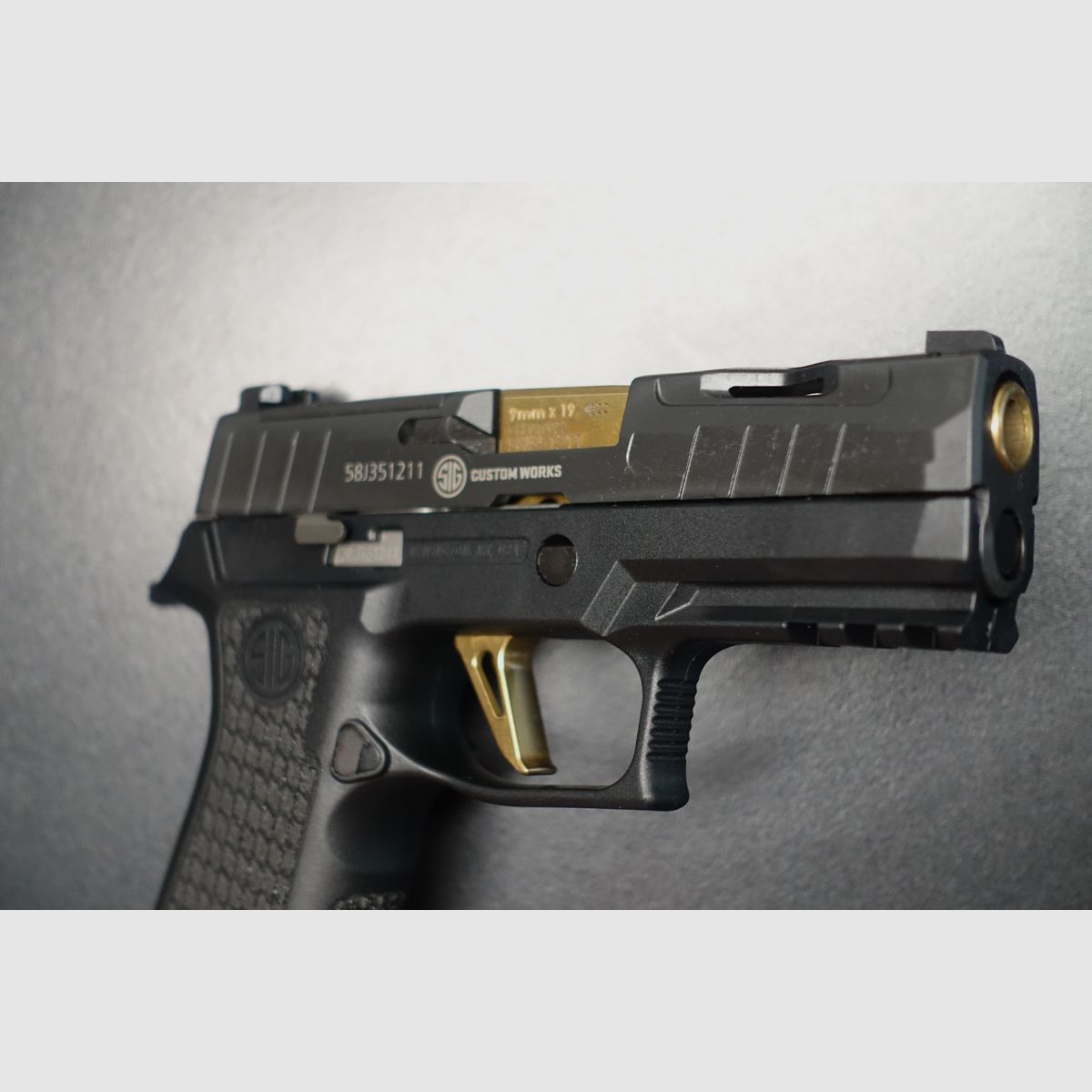 SIG Sauer P320 X-Carry Spectre, Bild 2 von 5