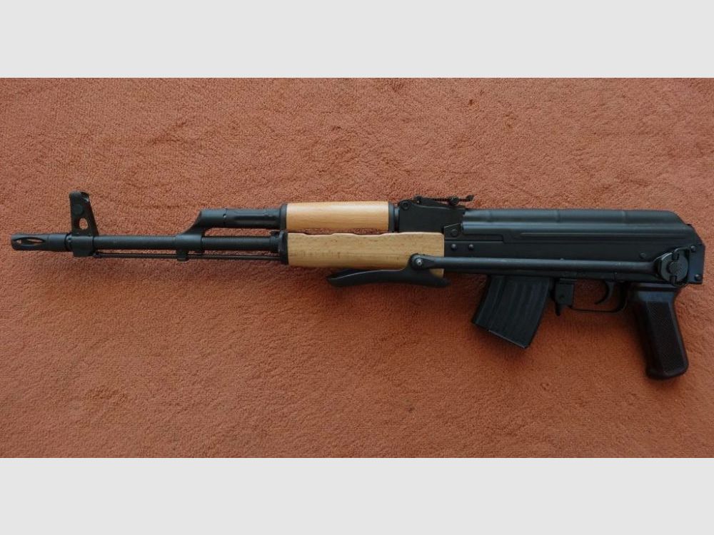 Cugir SL-geweer; Cugir WS1-64 metalen klapstok Cal.7,62x39mm