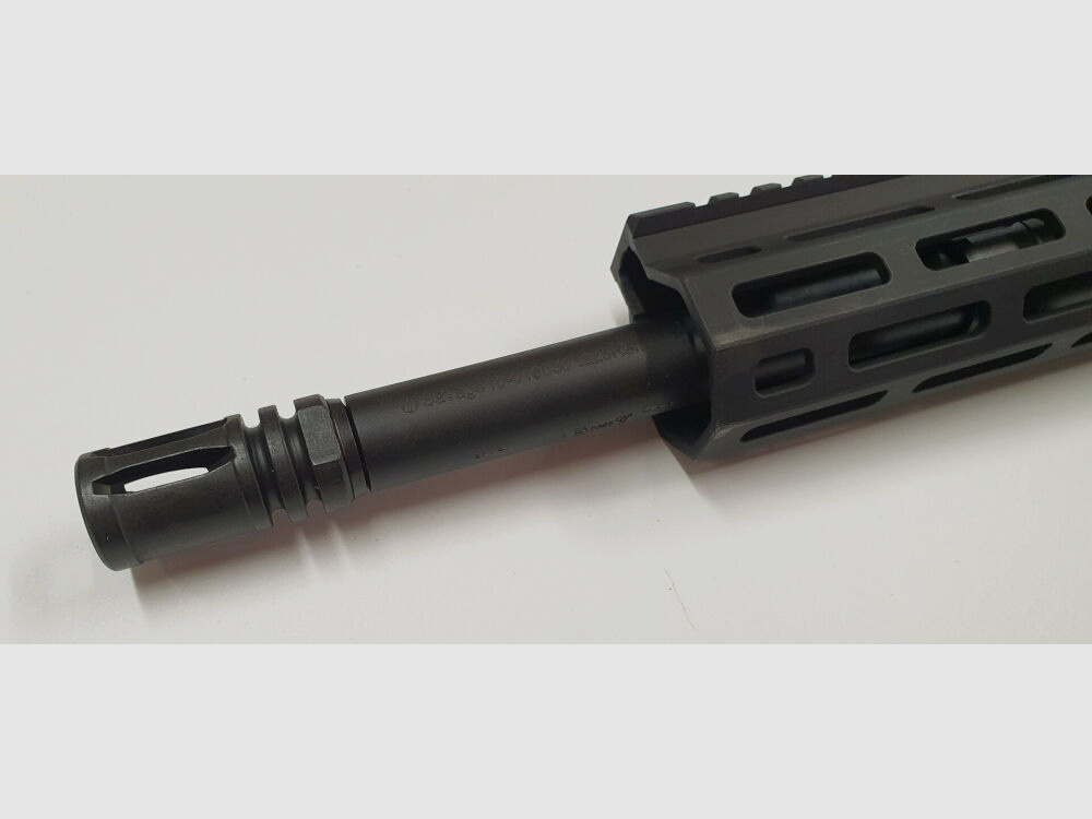 Rifle semiautomático Savage SAVAGE MSR15 RECON 2.0 cañón 16,75" / 426mm .223 Rem cargador de 10 disparos