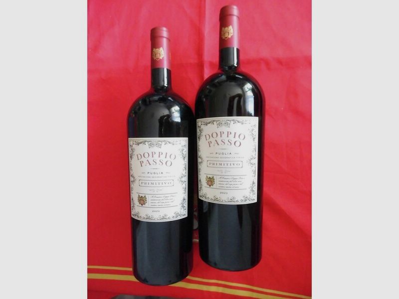 2 Flaschen Doppio Passo Puglia IGT Primitivo MAGNUM-1,5Ltr 13%Vol Sicilia, 2021 Erstklassig