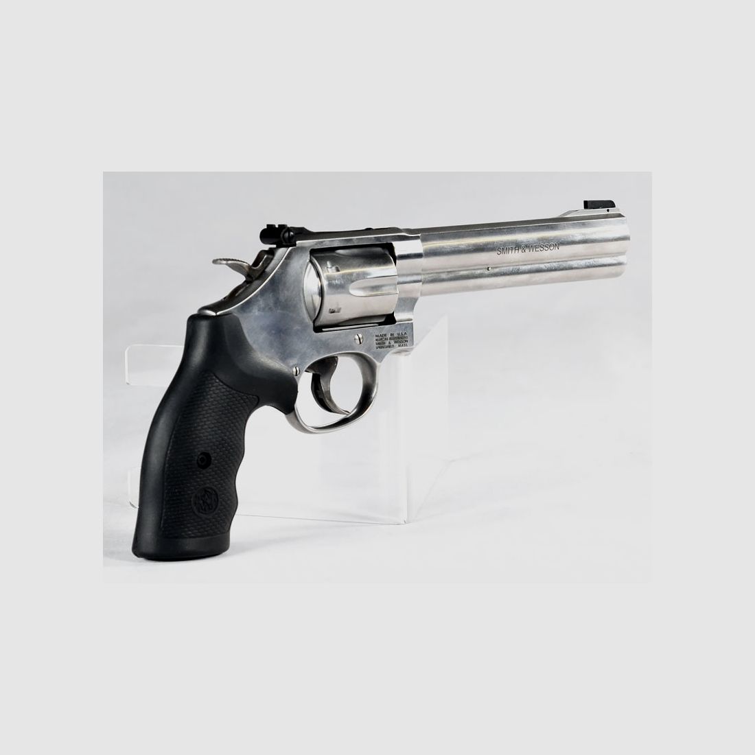 Smith & Wesson Model 617