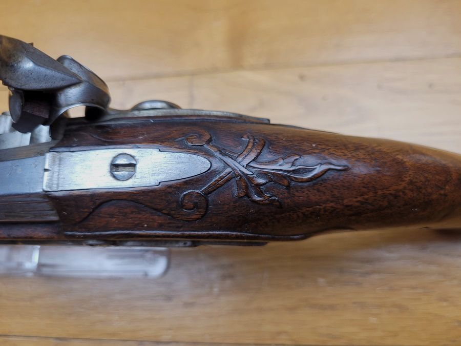 Magnifique pistolet à silex Suédois XVIII° – Guerre de Sept ans – Frenberg à Stockholm – Excellent état, image 16 sur 25