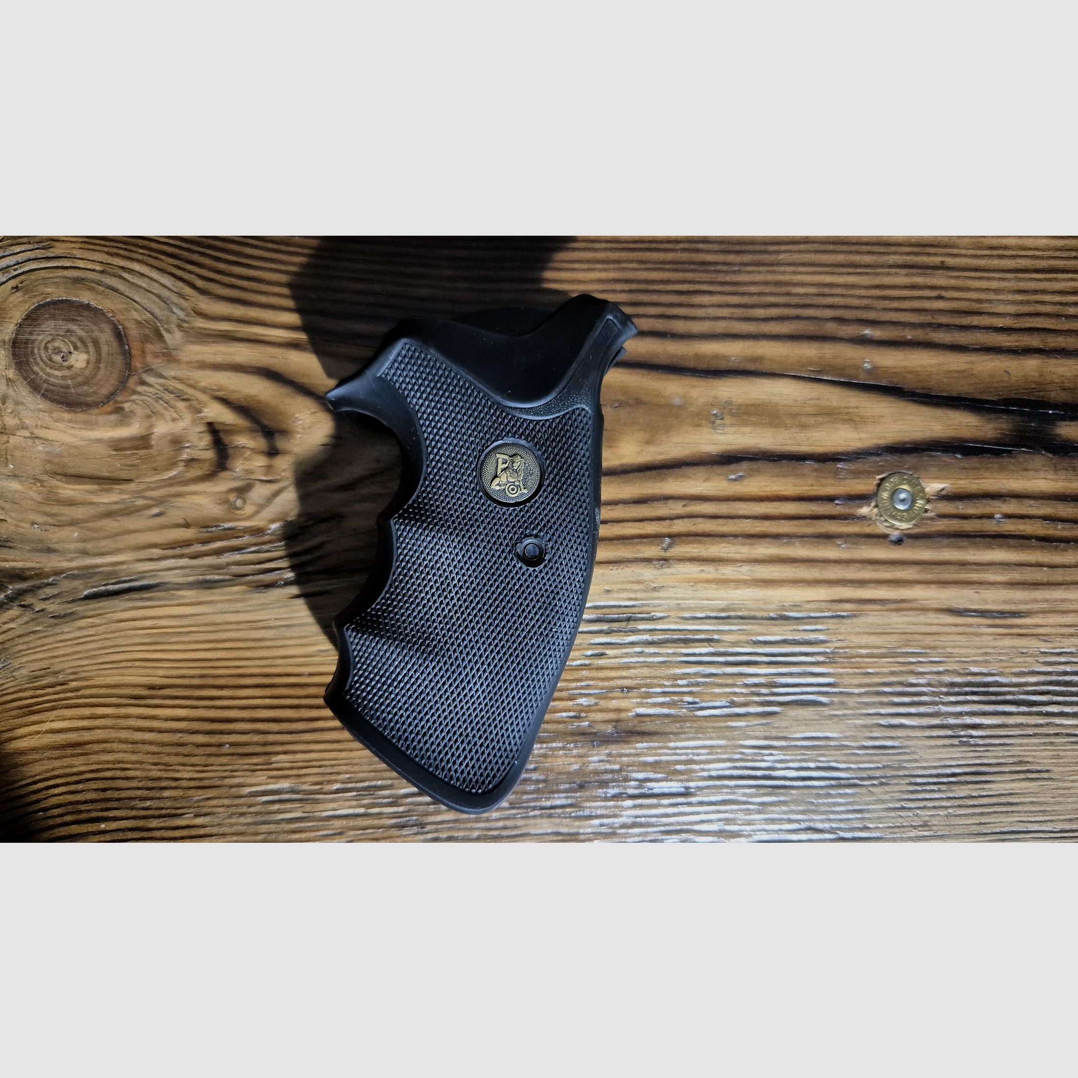 Revolver Smith Wesson mod  686 Griff Griffschalen