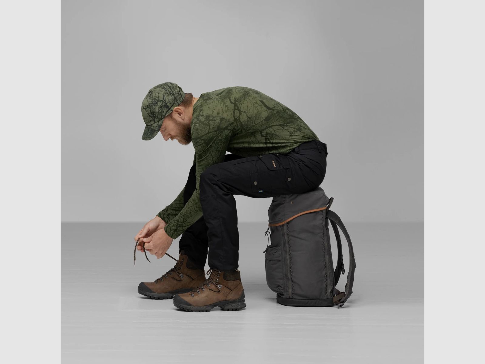 FJÄLLRÄVEN Singi Stubben Sitzrucksack Dark Olive