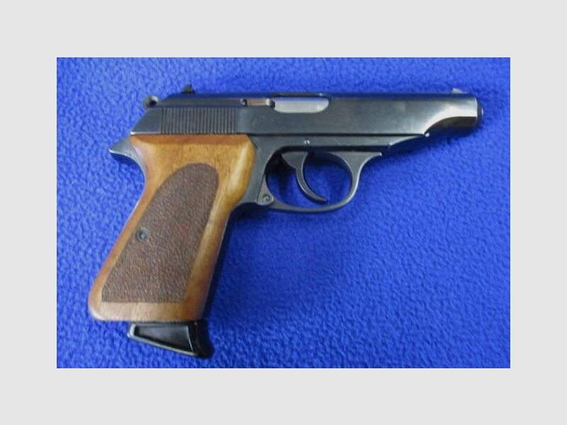 Walther PP pistol .22lr with wooden grips - allegedly English police - PP