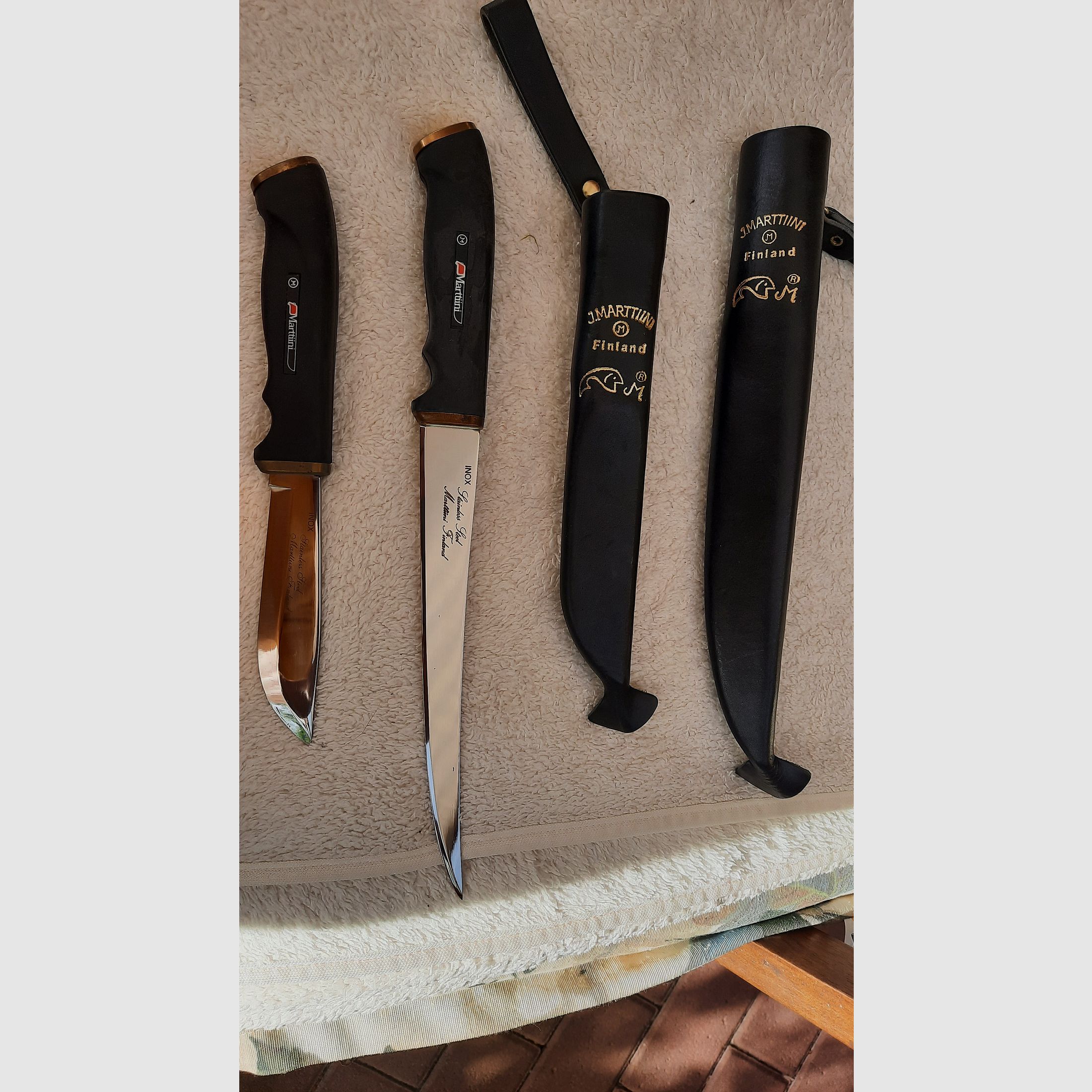 Klassisches Martini Messerset - Jagdmesser plus Filetiermesser INOX - komplett ausgerüstet.