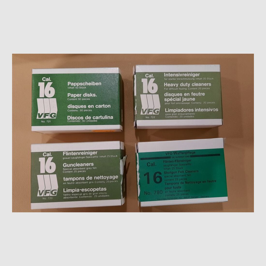 Paper discs, intensive cleaner, shotgun cleaner cleaning