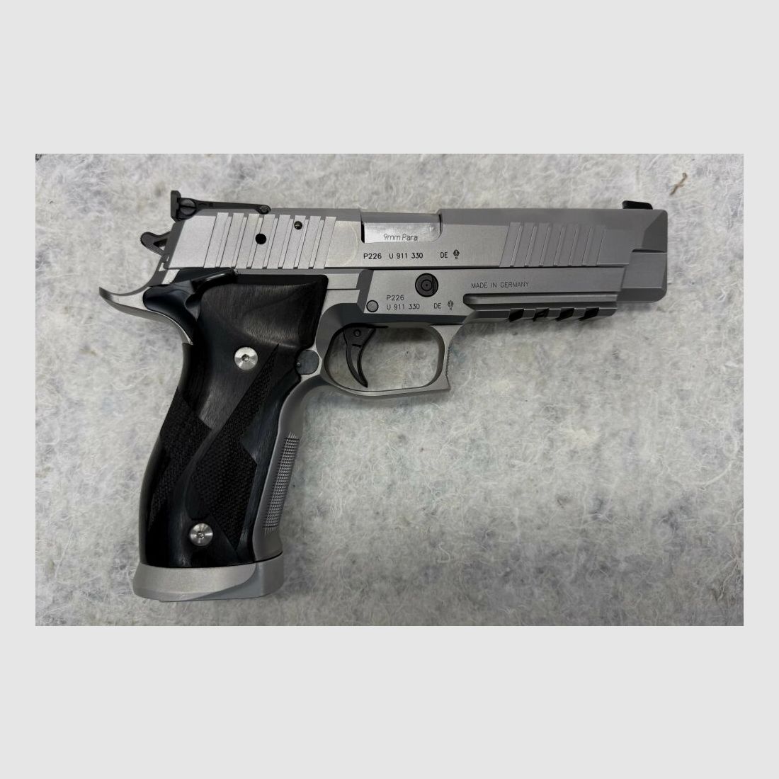 SIG Sauer P226 X-Five Supermatch 9mmLuger