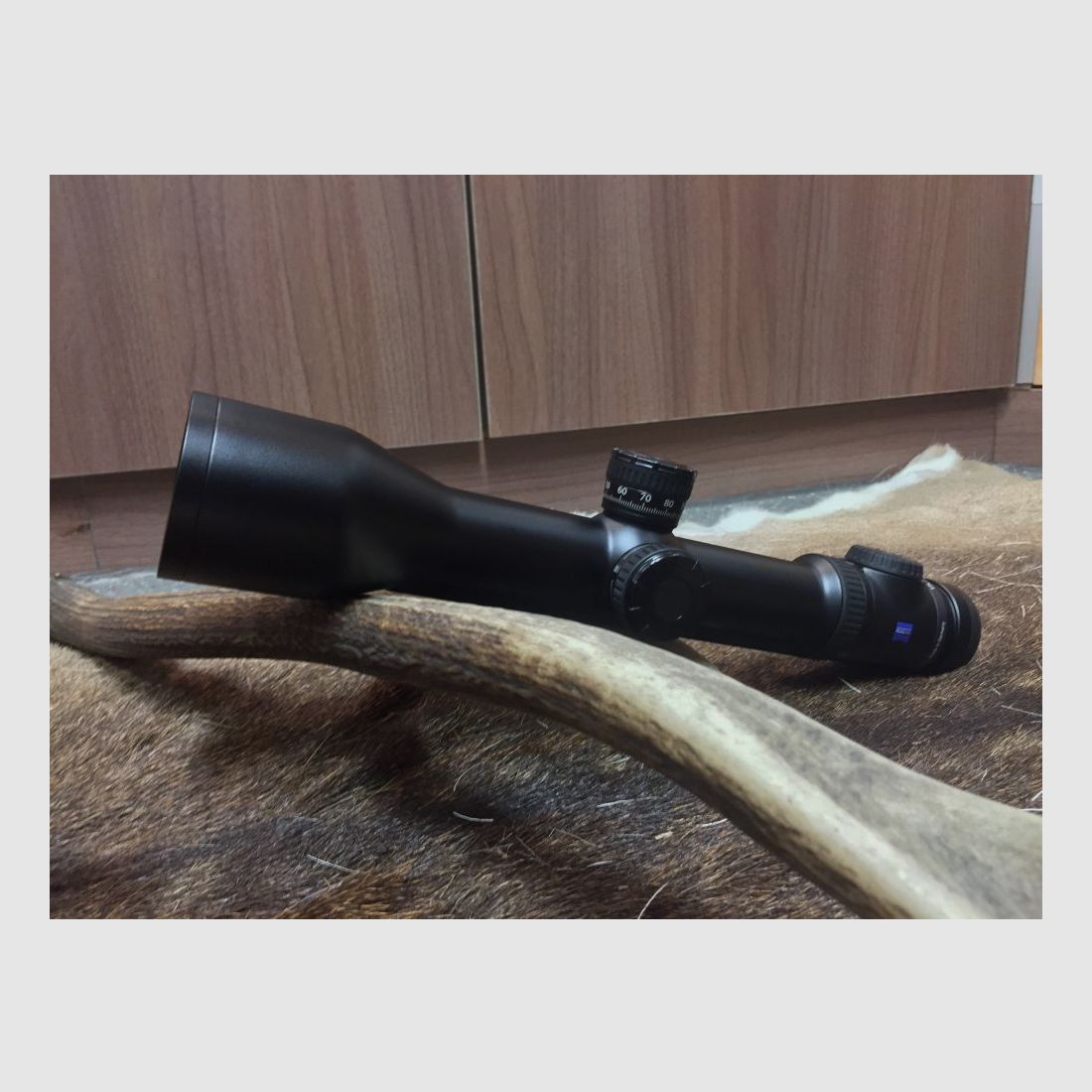 Zeiss Victory V8 2.8-20x56 M ASV, with rail