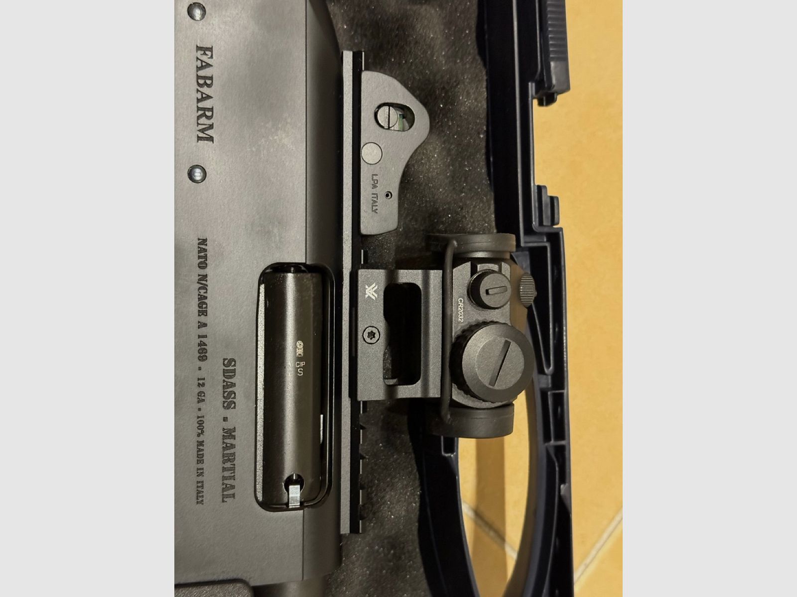 Fabarm SDASS Pro Forces – 12/76 – sehr guter Zustand – inkl. Vortex Red Dot